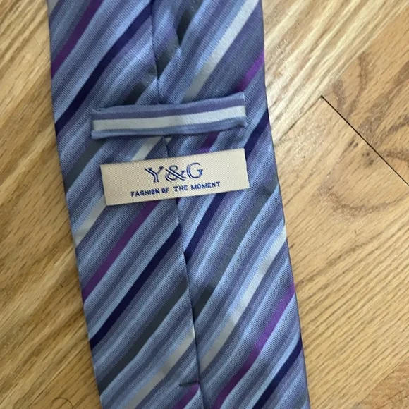 Lavender tie - Picture 2 of 2